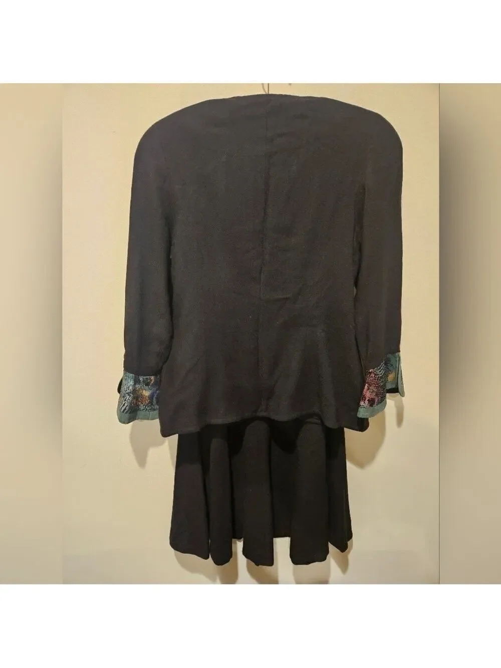 AYAKO WOMEN'S VINTAGE BLAZER & SKIRT SET GENUINE SUEDE TRIM SEE MEASUREMENTS